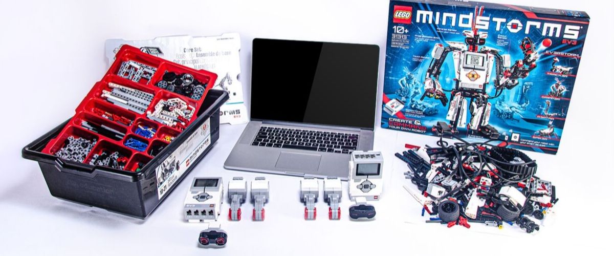 LEGO Mindstorms EV3 Review: Comparing Home and Education