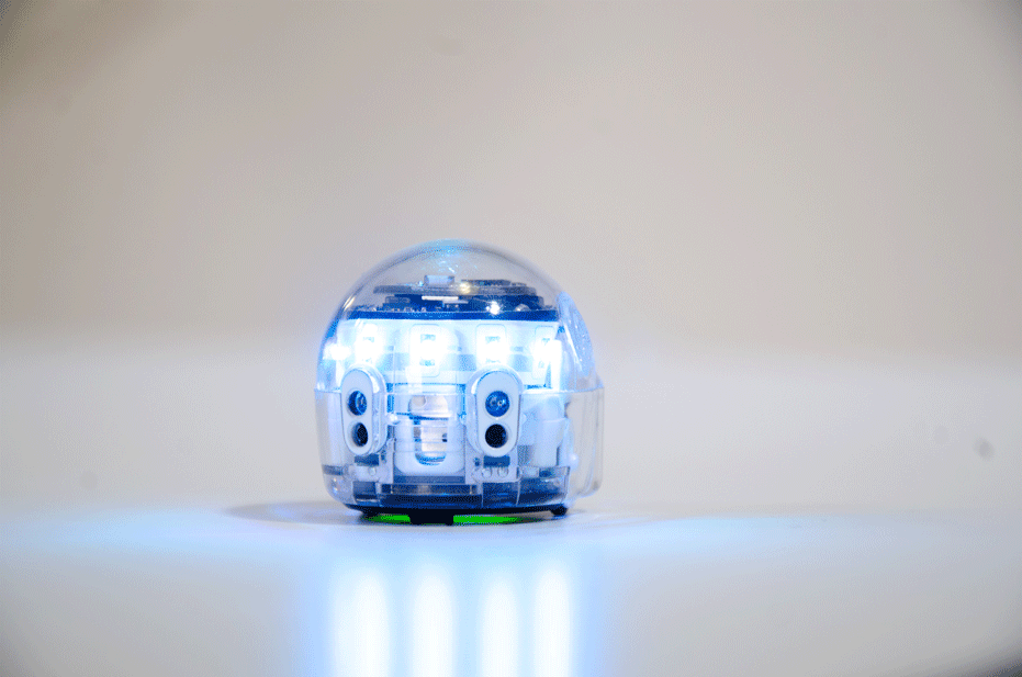 Ozobot Evo programmed LEDs